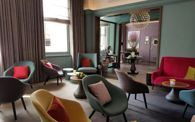 Signature Townhouse Hyde Park