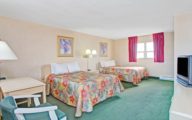 Days Inn by Wyndham ArlingtonWashington DC