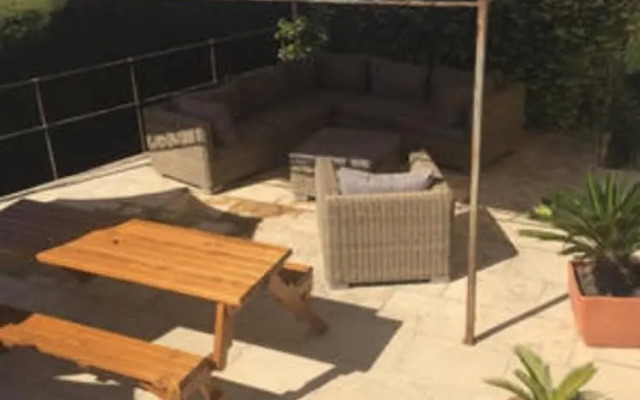 Studio In Vence With Wonderful City View Private Pool Enclosed Garden 8 Km From The Beach