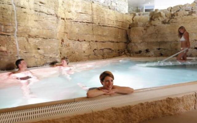 Mawell Resort