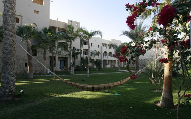 Marina Lodge At Port Ghalib