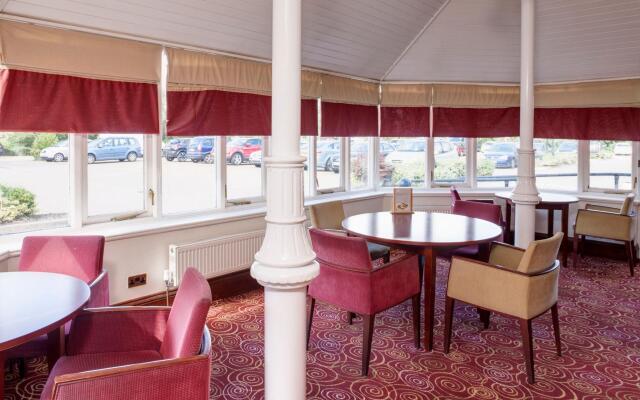 Courtyard By Marriott