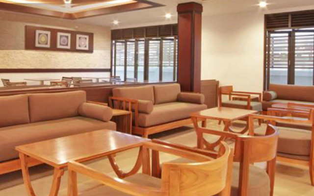 Paragon Suites Resort
