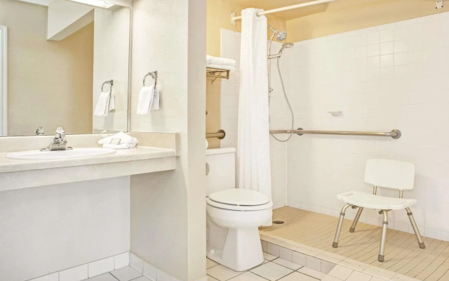 Quality Inn Mason Near Kings Island