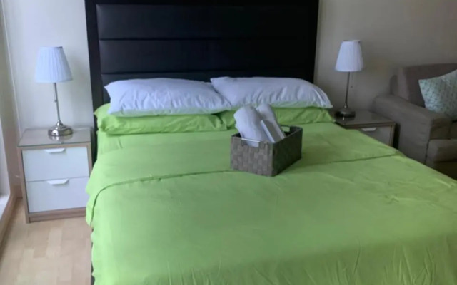 Cozy Studio Unit in Soho central Private Residences