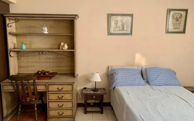 Apartamento con jardin