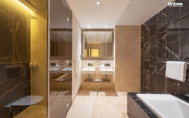 bnbme 1B-The 8-10201