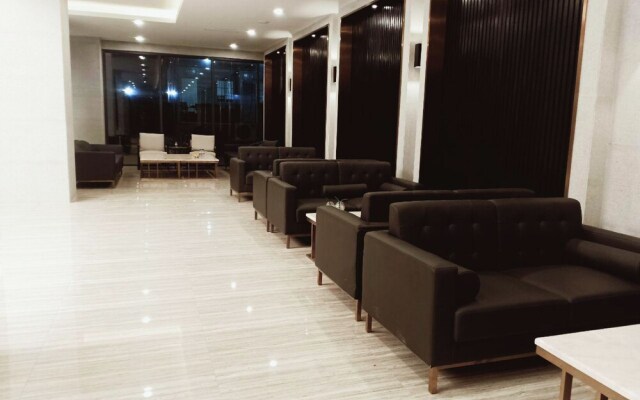 Furi Times Square Hotel