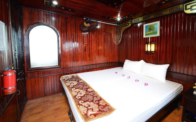 Imperial Legend Cruise Halong