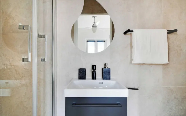 Intimate Studio for 2 People - Batignolles