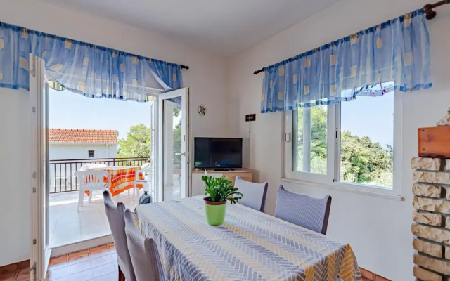 Awesome Home in Potomje With 3 Bedrooms and Wifi