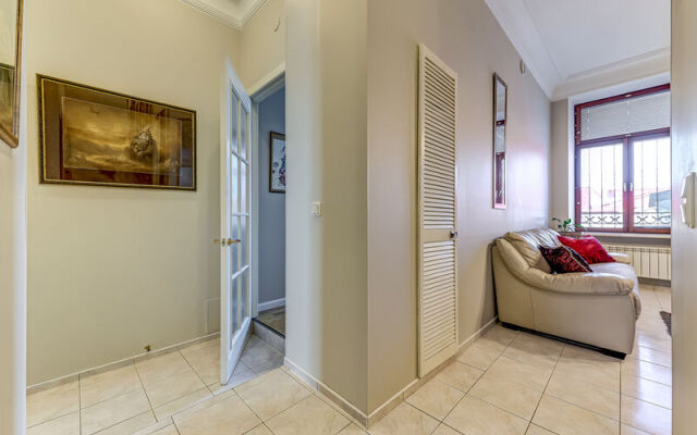 Голден Апартментс