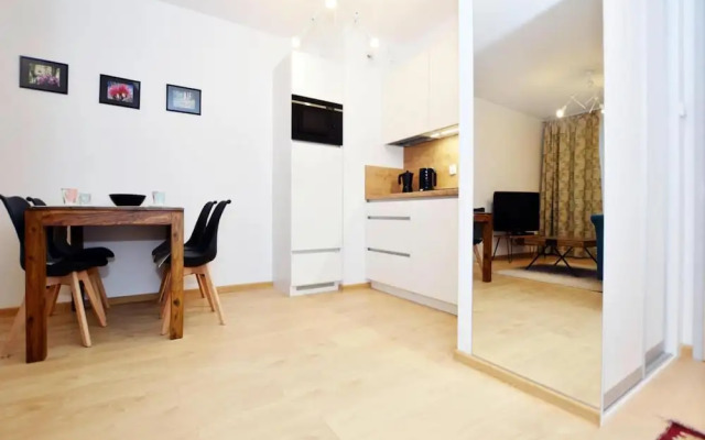 Apartment in Kolobrzeg With sea Beach