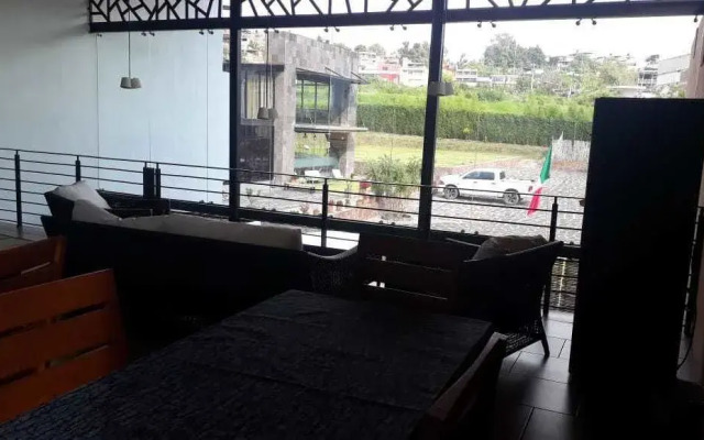 Hotel Rancho Tabachines