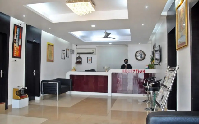 Hotel FrontLine Residency Patna