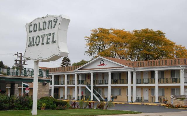 Colony Motel