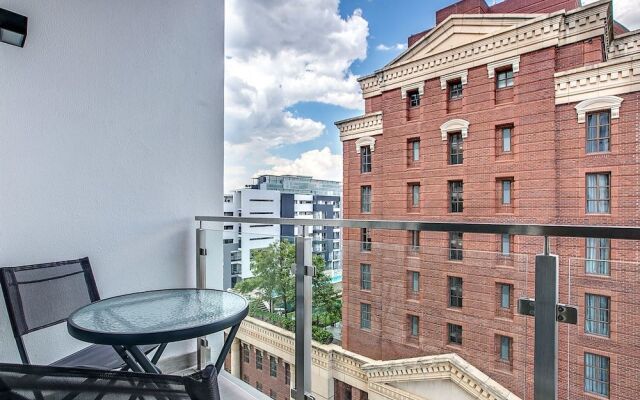 801 The Tyrwhitt Rosebank - Adults Only