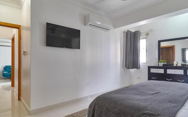 Apartamento 2BR- AC- WiFi- Safe - Smart TV- HotWater.