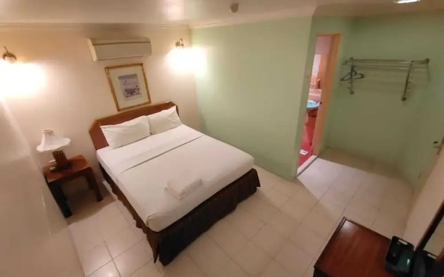 Johan Travellers Lodge