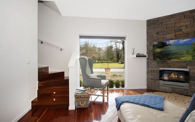 Beyond Bliss - Guesthouse 1