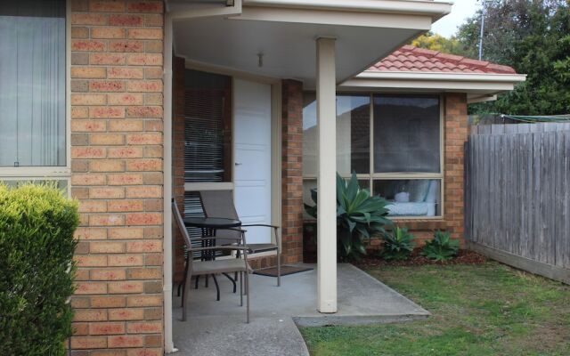 Australian Home Away at East Doncaster Andersons Creek 1