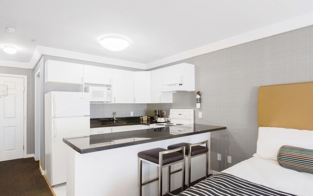 Sandman Hotel Vernon