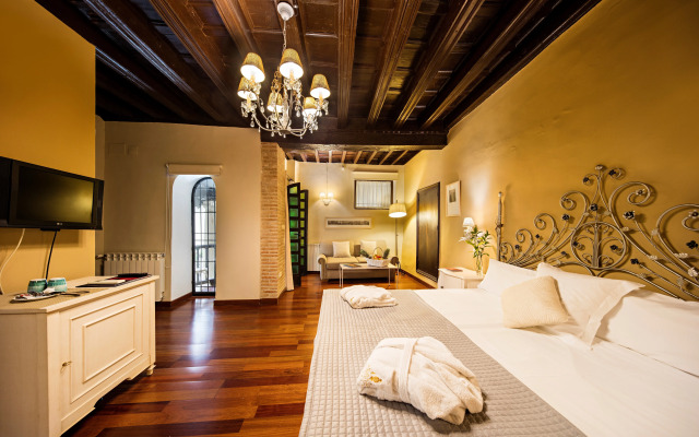 Palacio Mariana Pineda Hotel