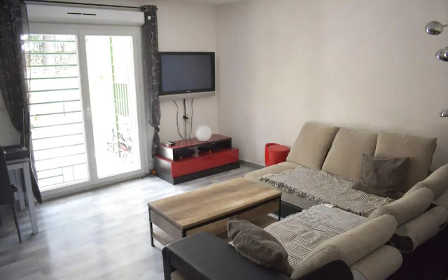 Appartement 2 Chambres Proche Centre