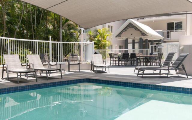Costa D'ora Apartments