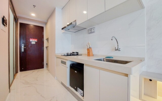 Cozy And Best Deal Studio Room Sky House Bsd Apartment