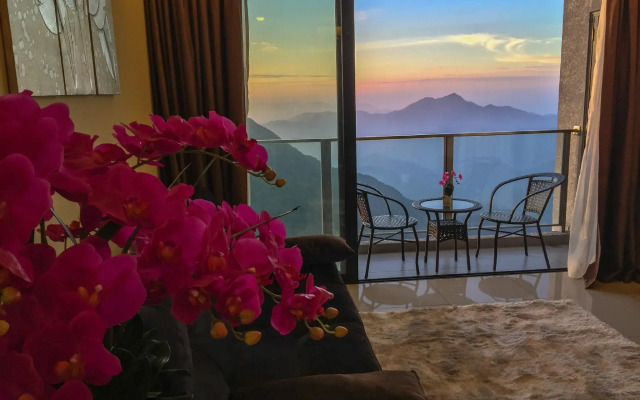 Sky D'Mont Suites