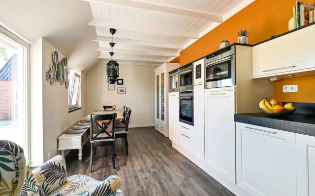 Relaxing Holiday Home in Hellendoorn with Garden
