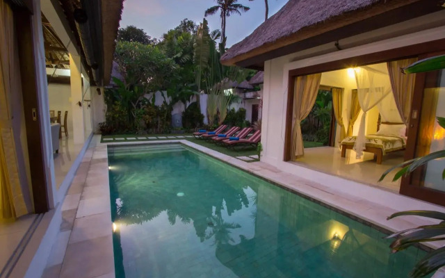 Villa Kamboja Senior
