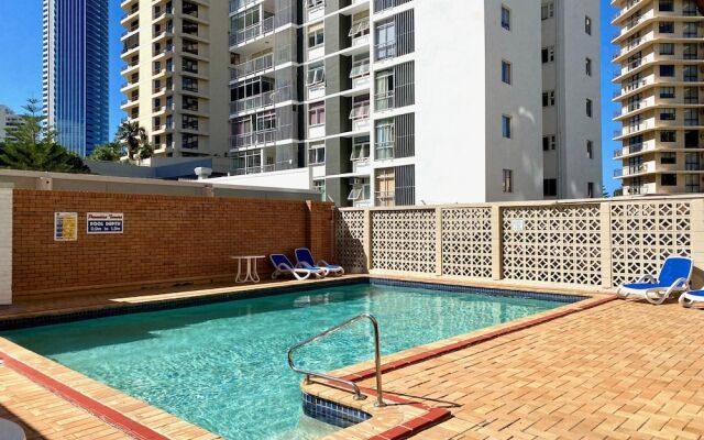 Paradise Towers Surfers Paradise