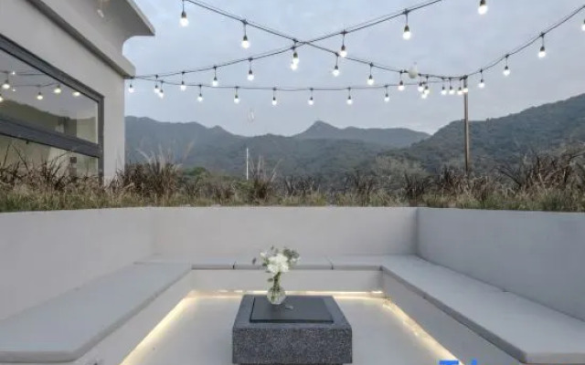 Qingxi Xiangshe woniu Hostel