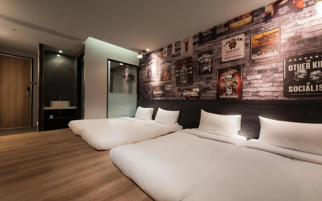 Sunrise Hotel