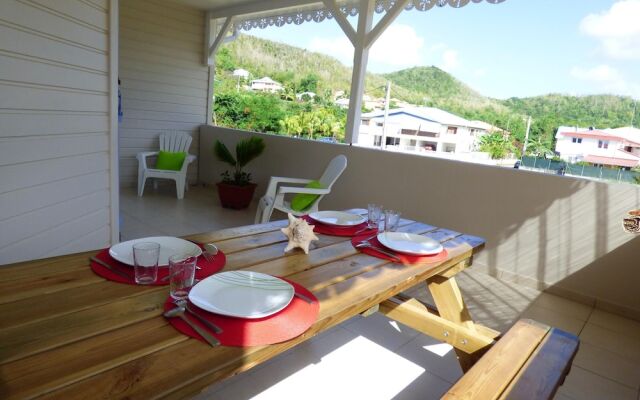 Apartment With 2 Bedrooms in Les Trois-îlets, With Wonderful Mountain
