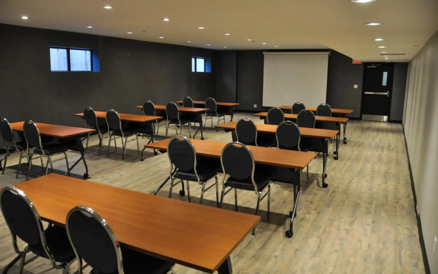 Residence & Conference Centre - Kitchener Waterloo