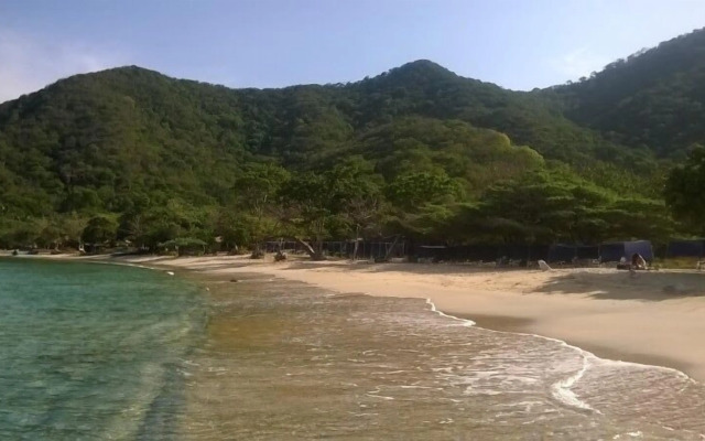 Hostal Olas Club De Neguanje - P Tayrona