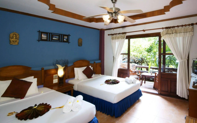 Salad Beach Resort