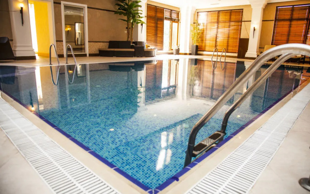 Shirvan Hotel & SPA