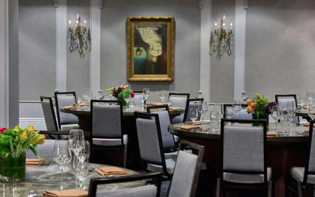 Le Pavillon, New Orleans, a Tribute Portfolio Hotel