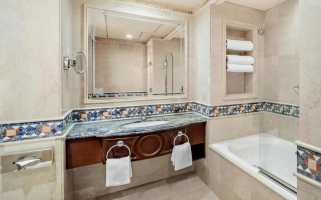 Intercontinental Dar Al Tawhid Makkah by IHG