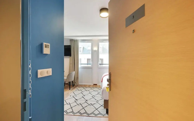 Cosy Studio With Rooftop and A/C - 2P - Vanves