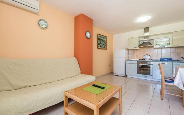 Stunning Home in Kampor With Wifi and 2 Bedrooms