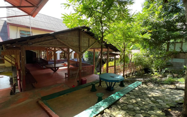 Centro Bajo Hotel
