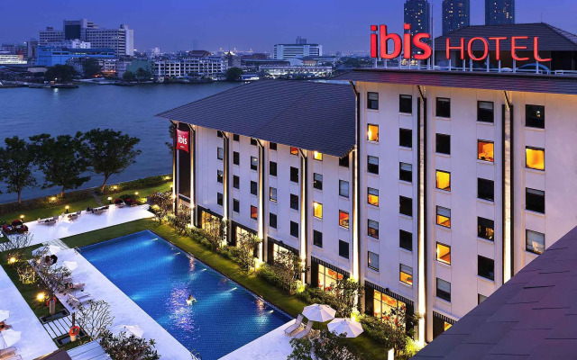 ibis Bangkok Riverside