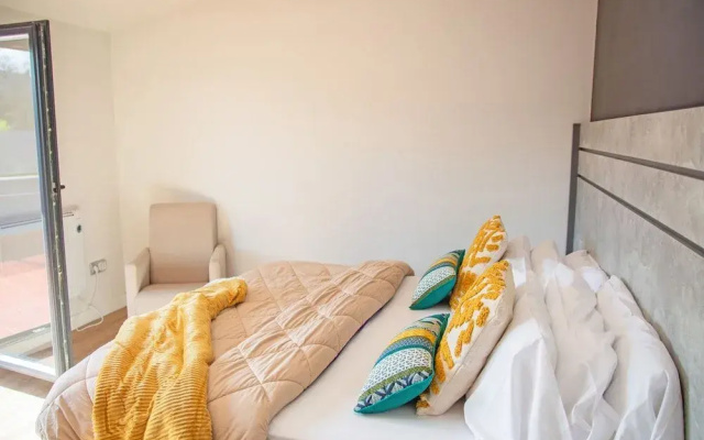 Apartamentos Santander Maliaño Suites 3000