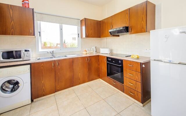 Rent Private Villa 040