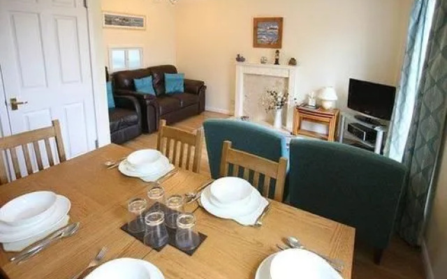 Quay Holidays - Harbourside Park